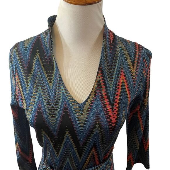 Leota New York Zig Zag Print V Neck Dress Size Small - Picture 2 of 6